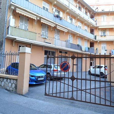Appartement Avec Parking Pour 4 Personnes En Plein Coeur De Monaco 博索莱伊 外观 照片
